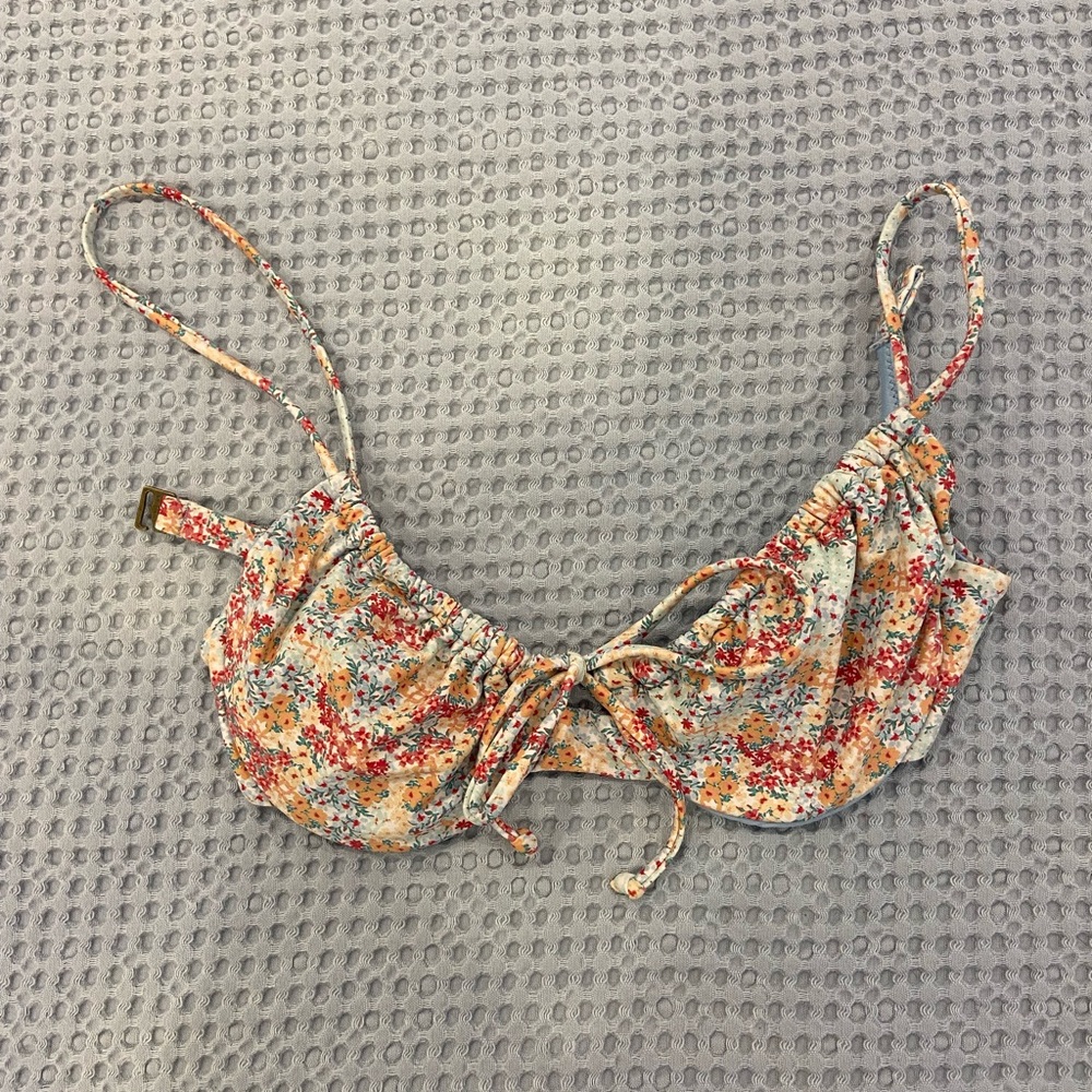 O’Neill Floral Bikini Top Sz S